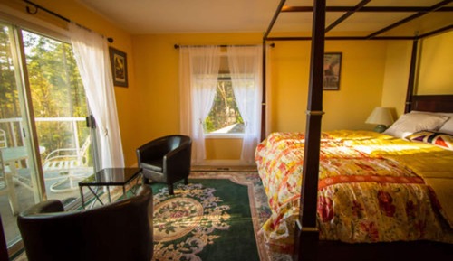 Classic-Zimmer, 1 King-Bett (Opal)