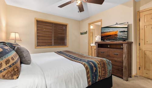 Villa, 5 Schlafzimmer (#32, 3 Bathrooms)