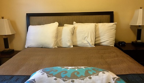 Honeymoon-Suite, 1 Queen-Bett, Poolzugang, Blick auf den Innenhof