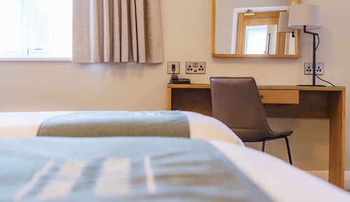 Zweibettzimmer, 2 Einzelbetten