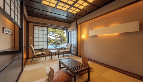 Economy-Zimmer (Japanese-Style)