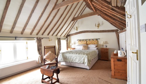 Superior-Haus, 2 Schlafzimmer, Küche, Annex