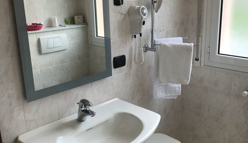 Doppelzimmer zur Einzelnutzung