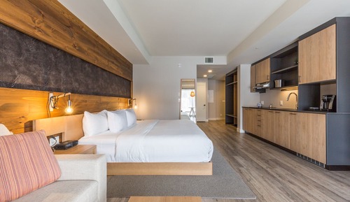 Superior-Zimmer, 1 King-Bett und Schlafsofa