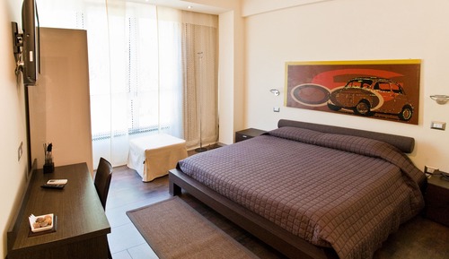 Doppel- oder Zweibettzimmer