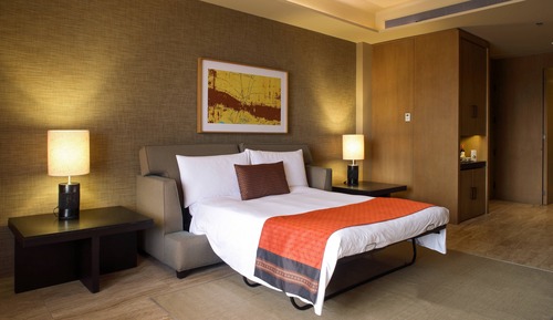 Luxury-Suite, 1 King-Bett und Schlafsofa, Nichtraucher, Blick auf die Anlage