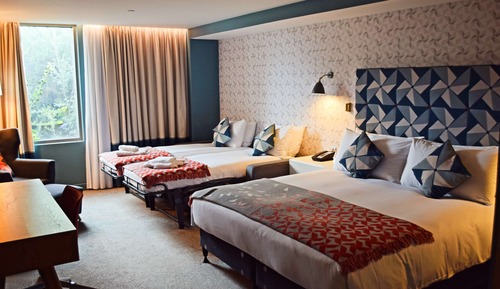 Familienzimmer, Mehrere Betten