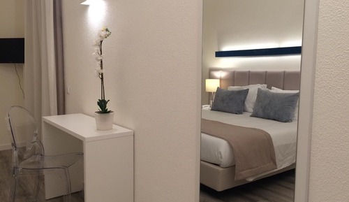 Standard-Doppel- oder -Zweibettzimmer