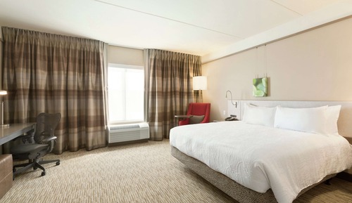 Zimmer, 1 King-Bett (Drinks-Snacks)