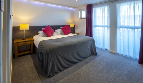 Luxury-Apartment, 2 Schlafzimmer, Balkon, Blick auf den Jachthafen