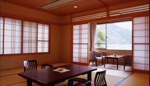 Traditional-Zimmer (Japanese Style,Fuji view,for 6 Guests)