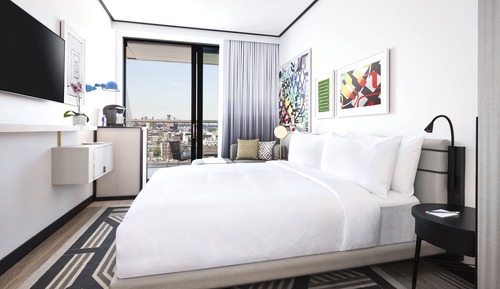 Zimmer, 1 King-Bett, barrierearm, Balkon (Gotham)