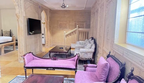 Jaisalmer Suite