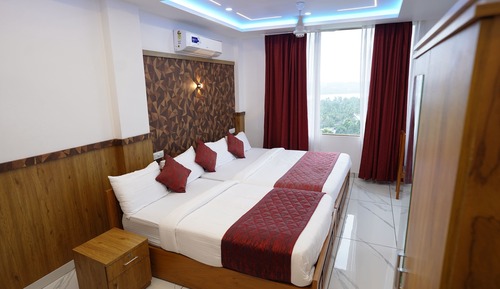Deluxe-Vierbettzimmer, Balkon