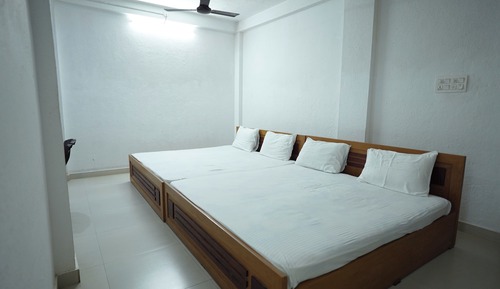 Standard-Vierbettzimmer