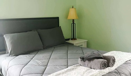 Ferienhaus, 1 Queen-Bett, Whirlpool (Blue Cottage)