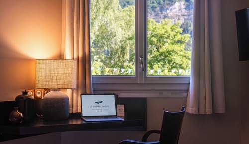 Suite, Gartenblick