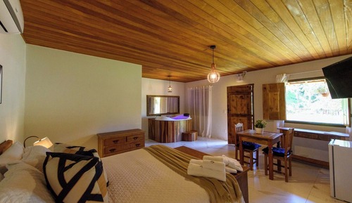 Romantic Chalet, Lanai, Garden View