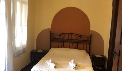 Family Quadruple Room, Partial Sea View