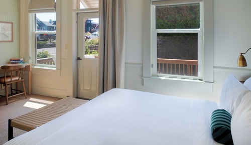 Studio, 1 King-Bett, Terrasse, Gartenblick