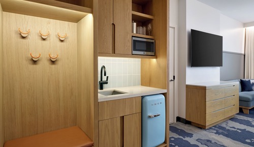 Zimmer (Sierra Bunk, ADA)