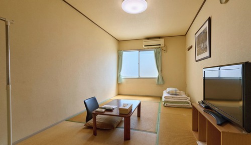 Japanese-style Single Room, Smoking, Shared Bathroom (for 1 pax)