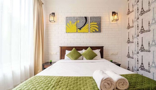 Superior-Apartment, Balkon, Poolseite