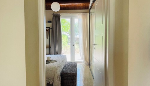 Dreibettzimmer, Gartenblick