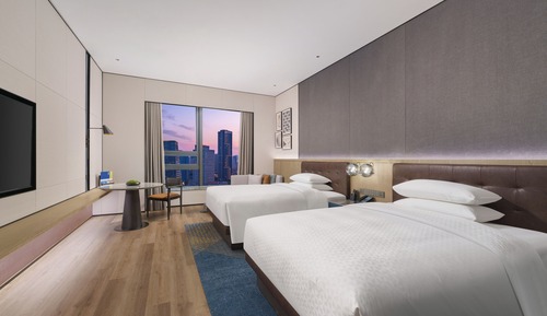 City Room, 2 Double Beds, City View