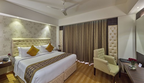 Junior Double Room