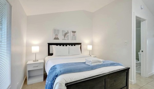 Classic Studio, 1 Queen Bed