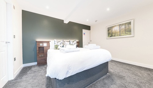 Deluxe Double Room (1st Floor)