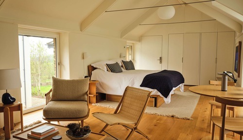 Premium Suite, Hill View