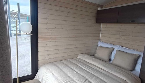 Comfort-Villa, Flussblick