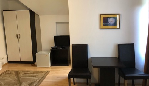 Dreibettzimmer