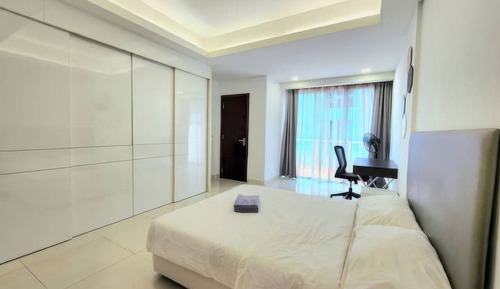 Superior-Studio, 1 Queen-Bett, Stadtblick