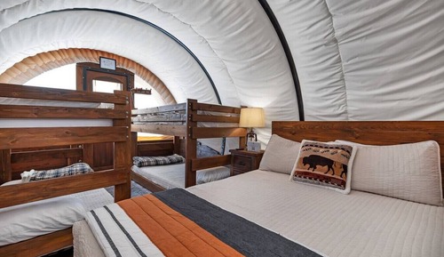 Superior-Ferienhütte, Mehrere Betten, Küche, Bergblick