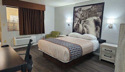 Standard-Einzelzimmer, 1 Queen-Bett, Nichtraucher