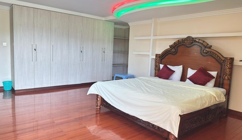 Family Bungalow, Balcony, Garden View