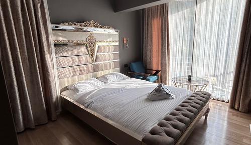 Comfort Double Room, Private Bathroom, Valley View