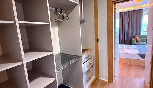 Deluxe Suite, 1 Queen Bed with Sofa bed, Valley View