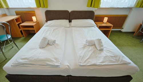 Standard-Dreibettzimmer