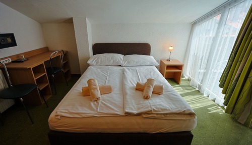 Comfort-Doppel- oder -Zweibettzimmer, Balkon