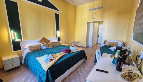 Deluxe-Dreibettzimmer, Stadtblick