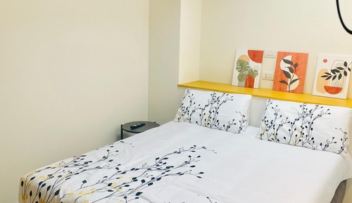 Superior-Doppel- oder -Zweibettzimmer