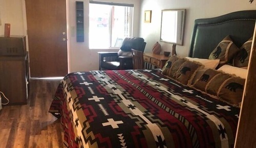 Standard-Einzelzimmer, Bergblick