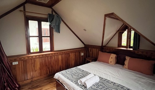 Deluxe-Studio, Gartenblick