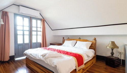 Luxury-Studio, 1 King-Bett, Gartenblick