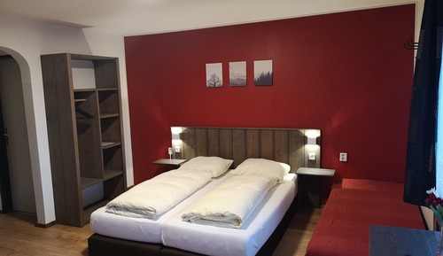 Dreibettzimmer