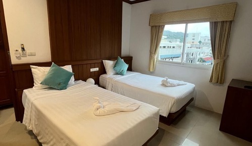 Deluxe-Zweibettzimmer, Balkon, Stadtblick